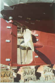 Comanche dry dock 2 1977 RCorrigan pic.jpg (136951 bytes)